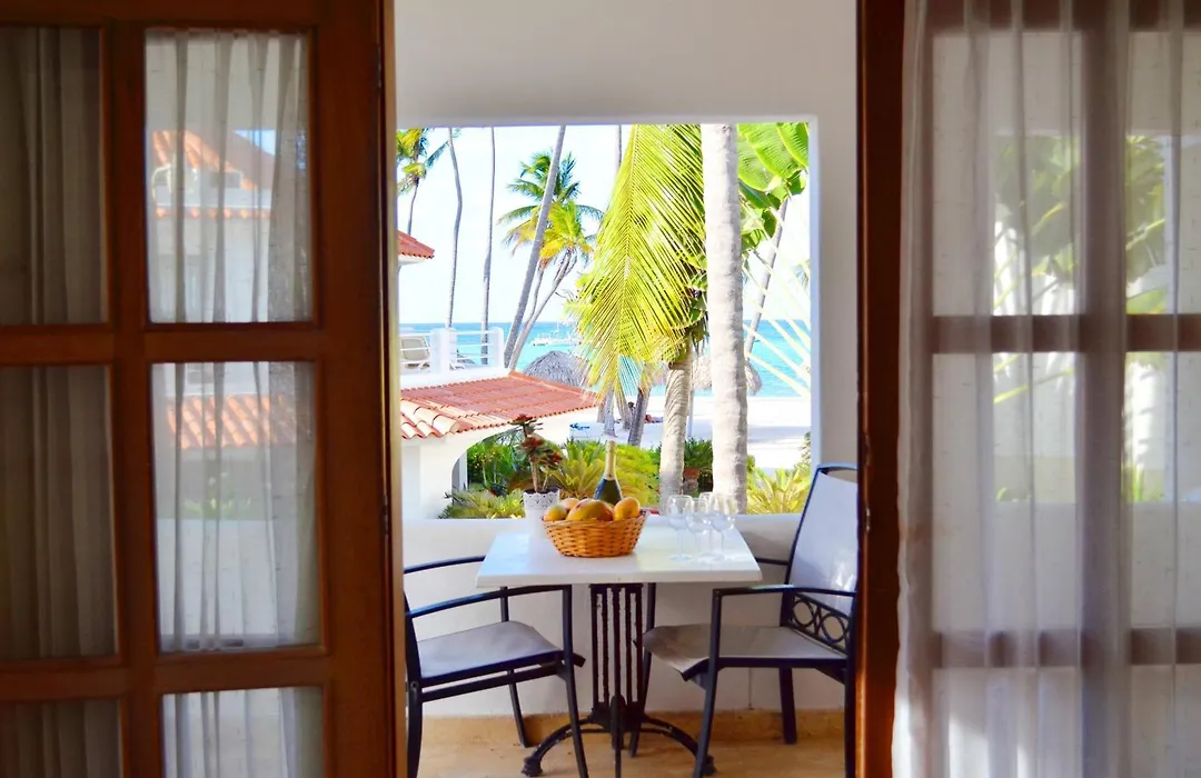 Beach Villas & Apartments Larimar-1